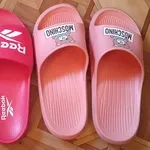 Шлёпанцы/ сланцы продаю.