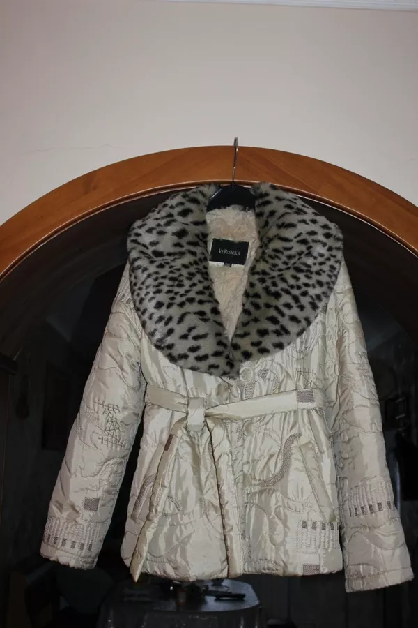 зимняя стеганная куртка размер 38-42 