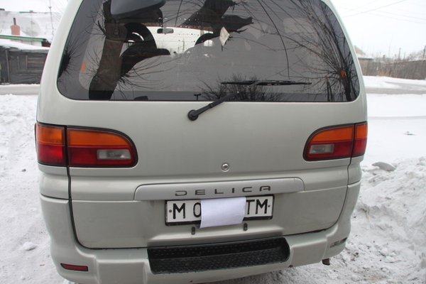 Продаю Mitsubishi Delica 7