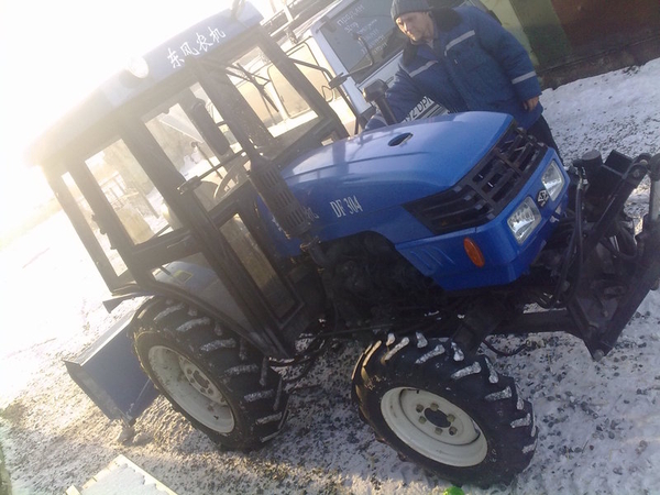 Продам мини-трактор с навесным снегоуборочным оборудованием 7